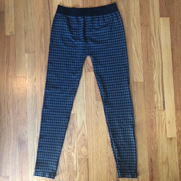 Houndstooth pattern legging - Picture 2 of 3